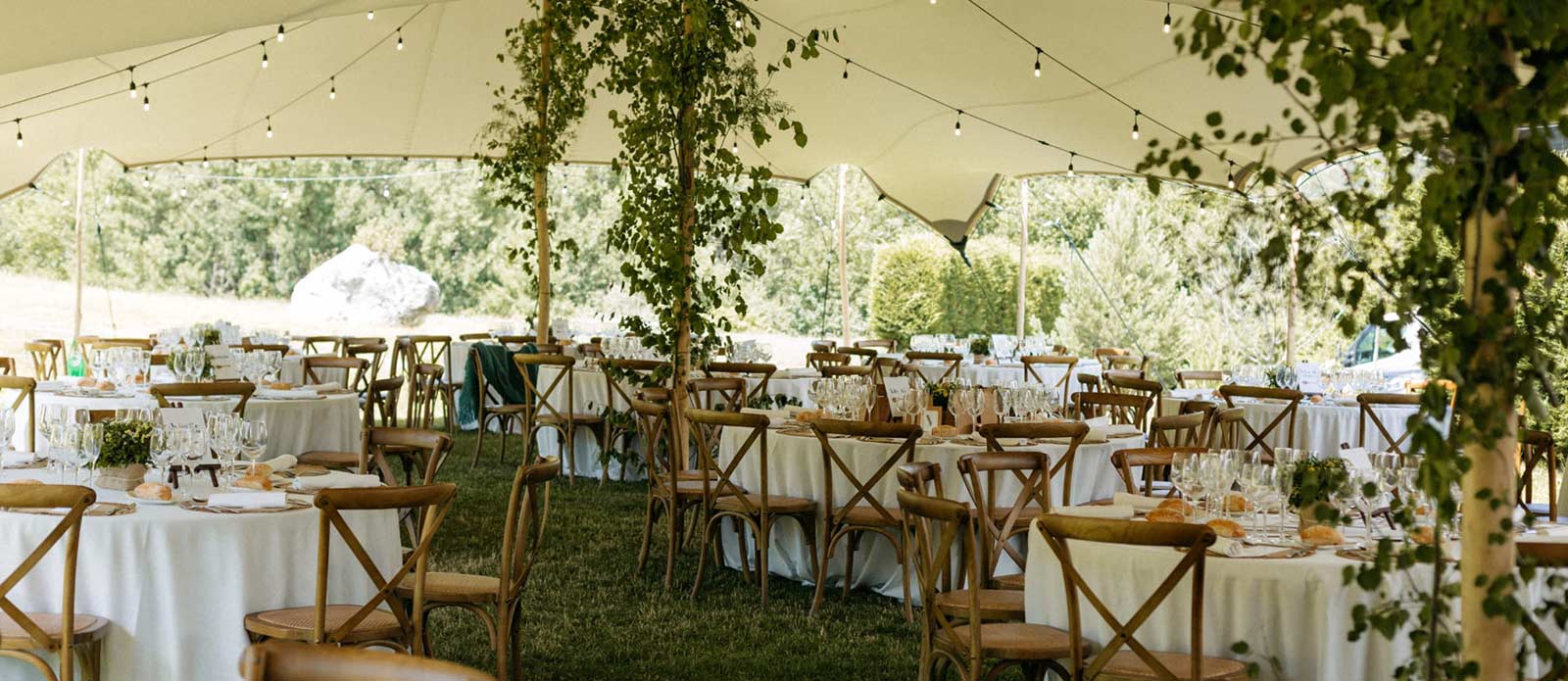 lugar de banquete con sillas